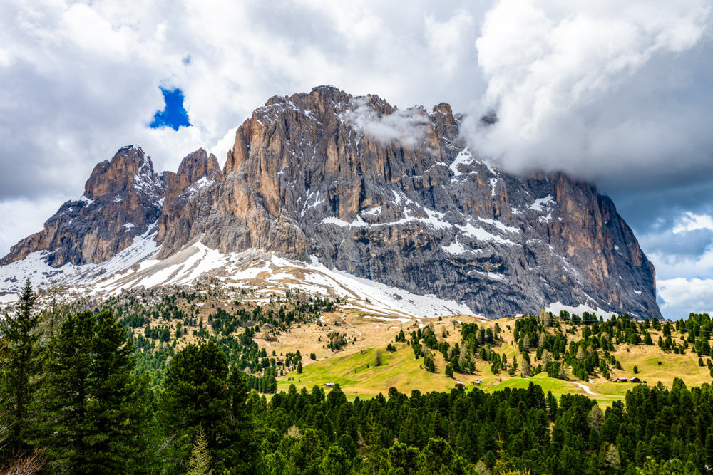 The amazing columns of the dolomites