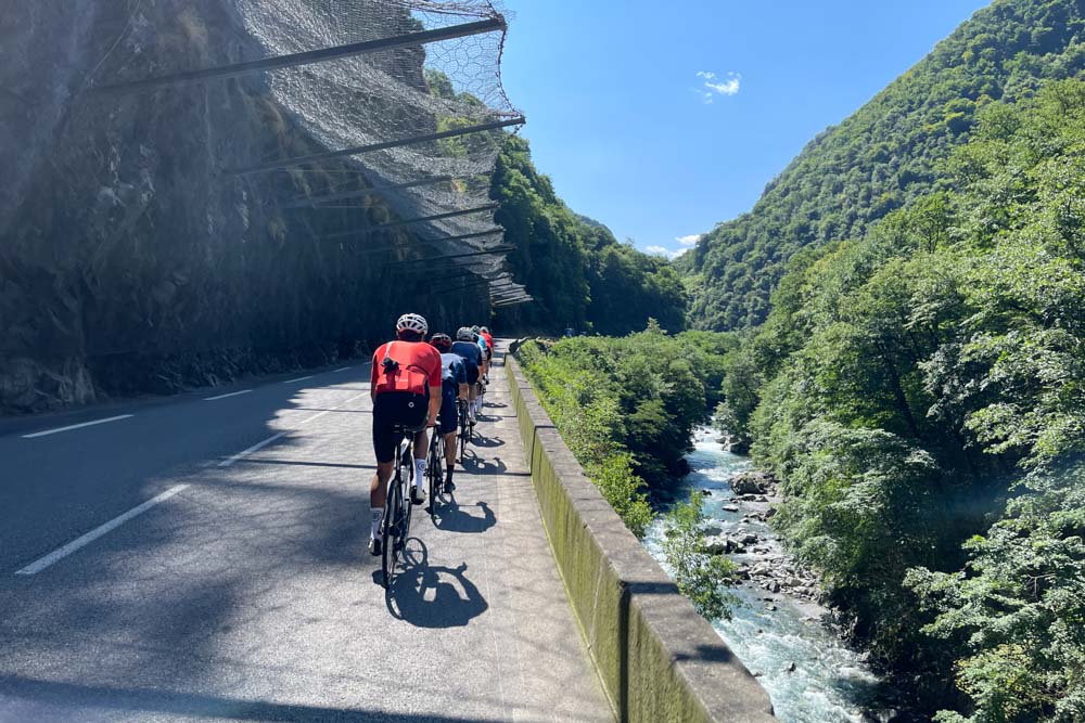 Gorge ride to the Tourmalet at the Tour de France
