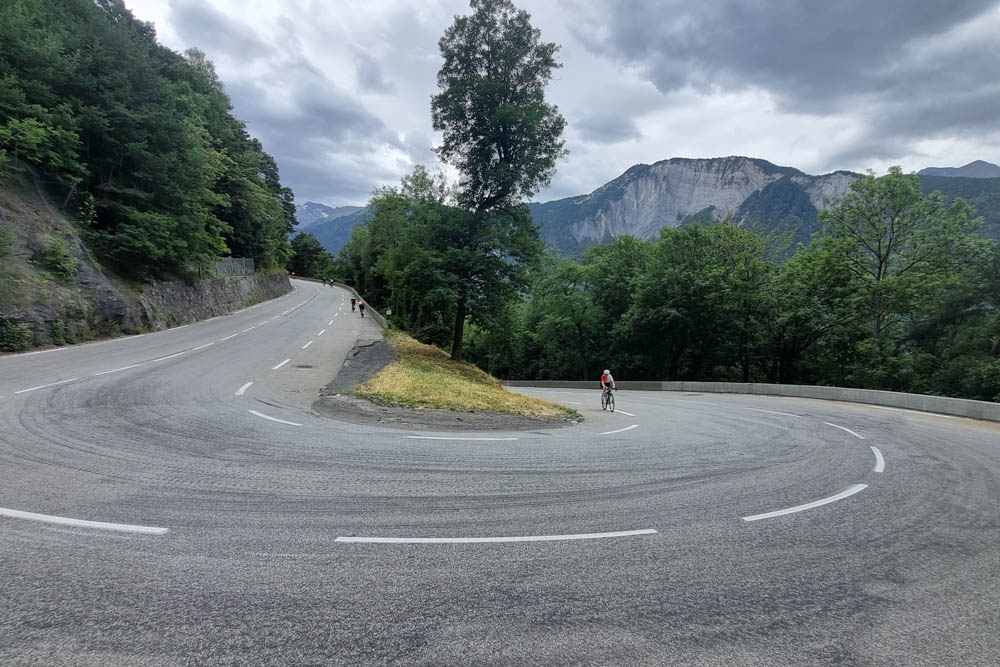 21 swicthbacks of Alpe d'Huez